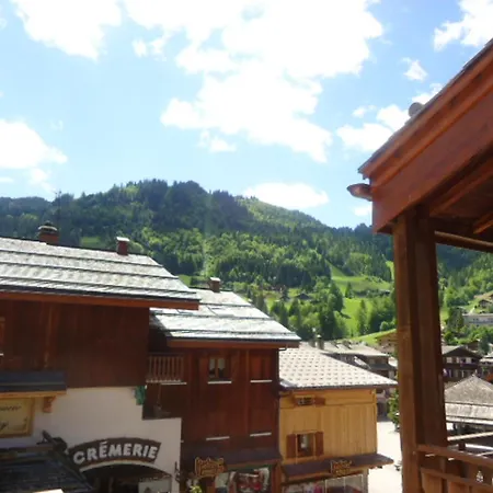 Appartement 3 Pieces A Avec Terrasse Et Wifi - Fr-1-459-237 La Clusaz